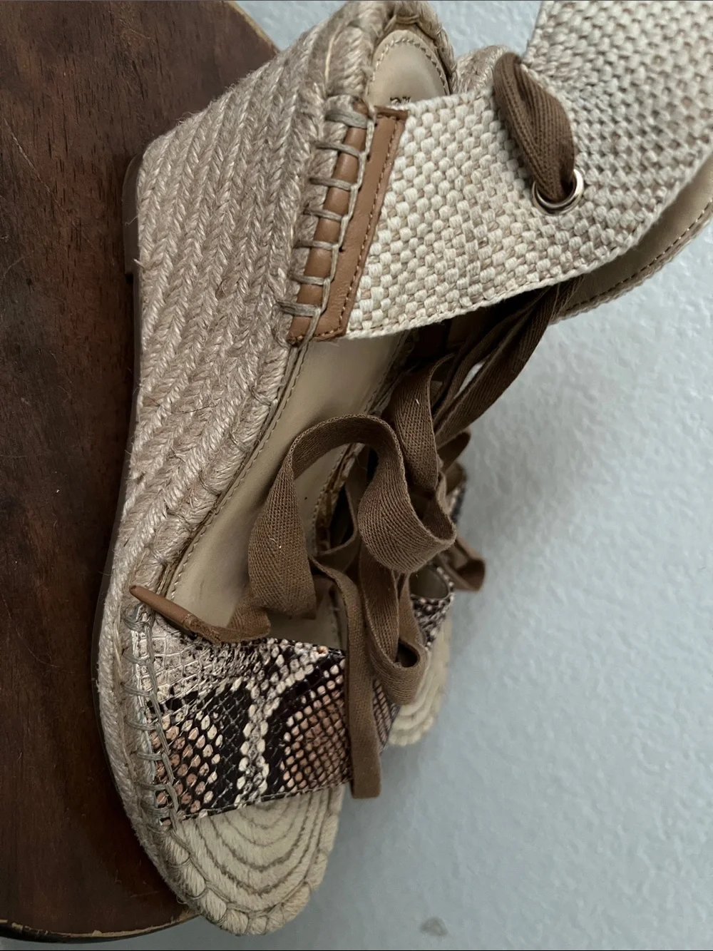 Vince Camuto Brown Snake-Print Espadrille Wedge Sandals with Cream Jute